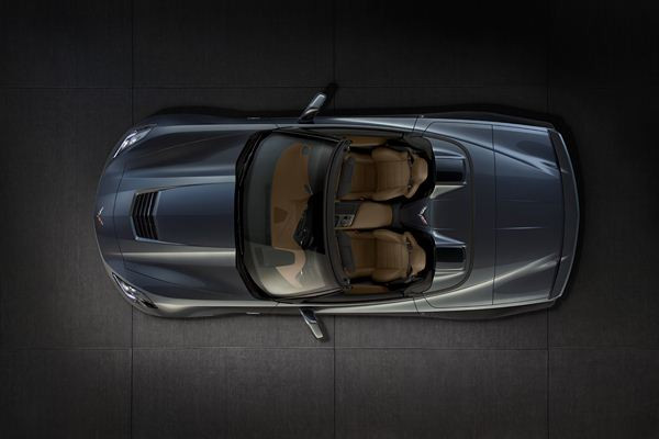 La Corvette Stingray et ses 450 ch en mode cabriolet à Genève