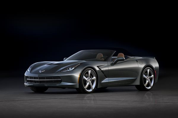 La Corvette Stingray et ses 450 ch en mode cabriolet à Genève