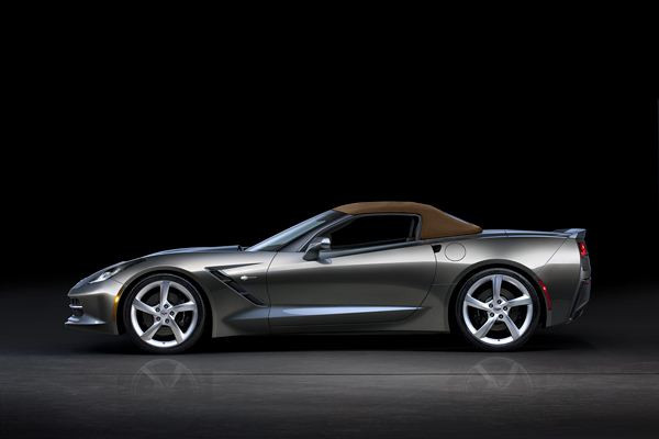 La Corvette Stingray et ses 450 ch en mode cabriolet à Genève