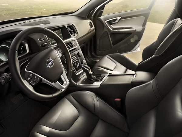 Une nouvelle Volvo S60 au design dynamique et au tempérament affirmé