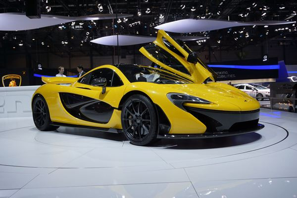 La supercar McLaren P1 affiche des performances étourdissantes