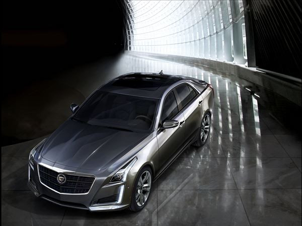 La nouvelle berline de luxe Cadillac CTS se découvre à New-York