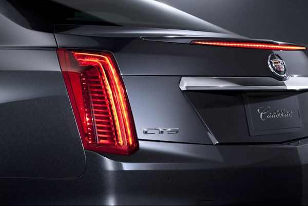 La nouvelle berline de luxe Cadillac CTS se découvre à New-York