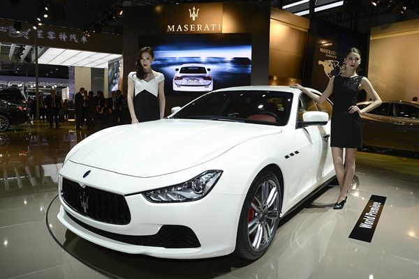 Le 15ème salon automobile de Shanghai ouvre ses portes au public
