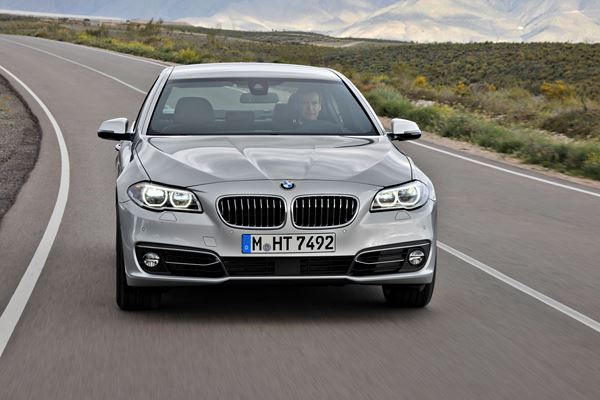 Une nouvelle BMW Série 5 à l'allure premium dotée de nouvelles fonctionnalités