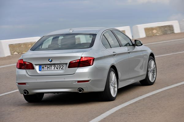 Une nouvelle BMW Série 5 à l'allure premium dotée de nouvelles fonctionnalités