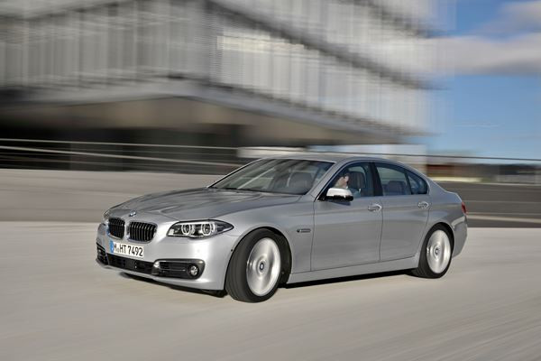 Une nouvelle BMW Série 5 à l'allure premium dotée de nouvelles fonctionnalités