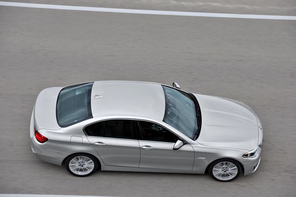 Une nouvelle BMW Série 5 à l'allure premium dotée de nouvelles fonctionnalités
