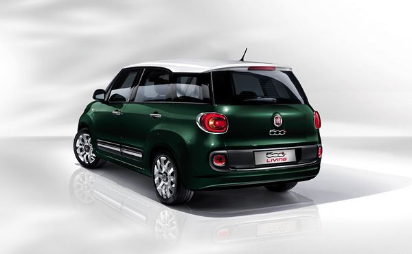 La Fiat 500L Living dévoilée pour le septième anniversaire de la famille 500