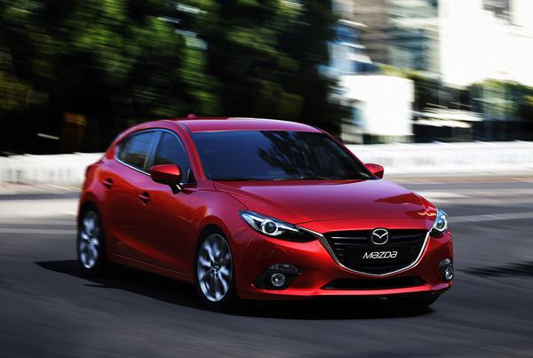 Mazda lève le voile sur sa nouvelle berline compacte mondiale
