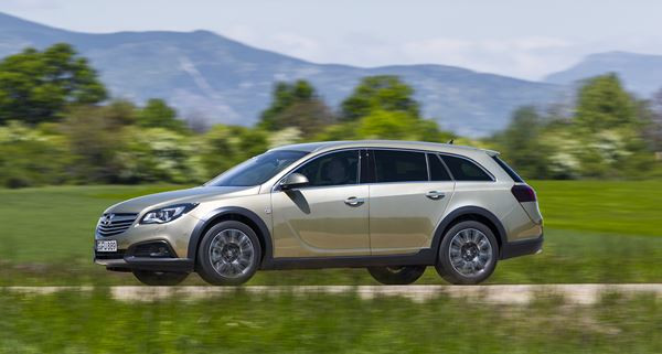 Une Opel Insignia Country Tourer habillée pour l’aventure