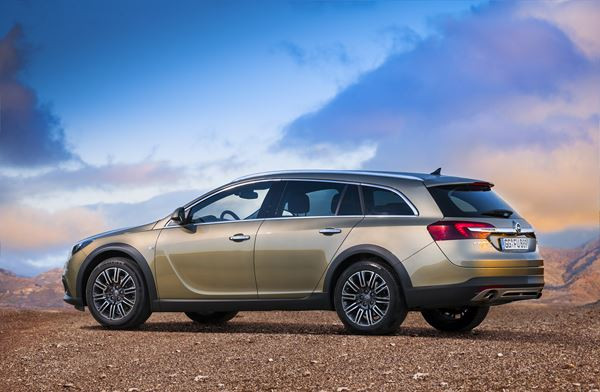 Une Opel Insignia Country Tourer habillée pour l’aventure