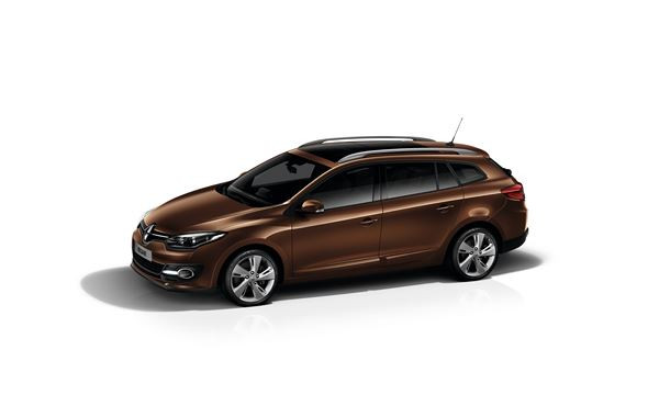 La Renault Mégane dévoile son nouveau visage
