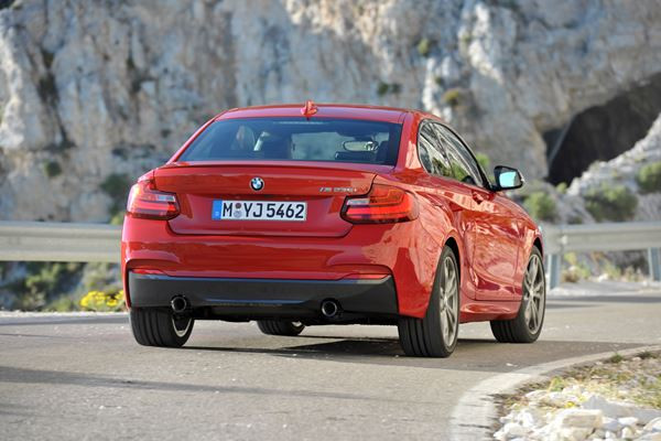 Une nouvelle BMW Série 2 Coupé à la silhouette allongée sportive