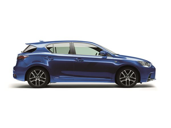 La nouvelle Lexus CT 200h affiche un design extérieur plus sophistiqué