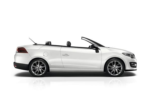 La Renault Mégane Coupé-Cabriolet adopte la nouvelle identité design de Renault