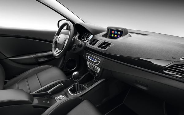 La Renault Mégane Coupé-Cabriolet adopte la nouvelle identité design de Renault