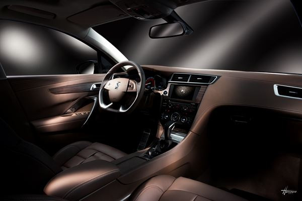 Citroën dévoile la berline haut de gamme DS 5LS