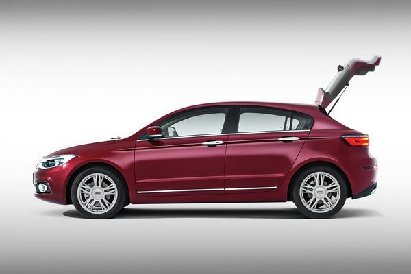 La Qoros 3 Hatch à hayon présentée à Genève