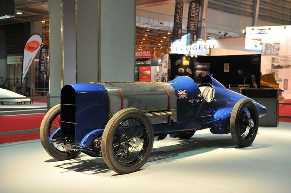 Dans les allées de la 39ème édition du salon Rétromobile 2014