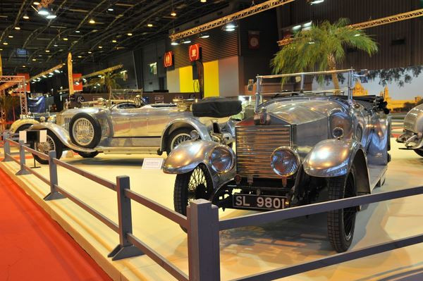 Dans les allées de la 39ème édition du salon Rétromobile 2014