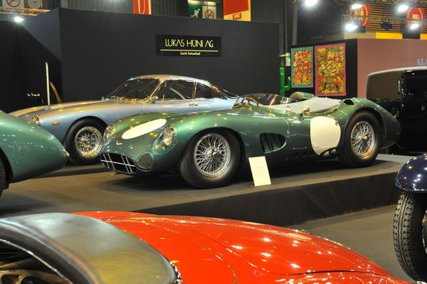 Dans les allées de la 39ème édition du salon Rétromobile 2014