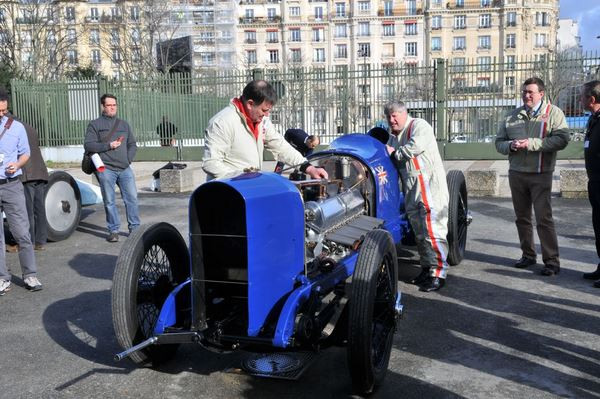 Dans les allées de la 39ème édition du salon Rétromobile 2014