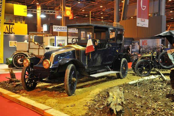 Dans les allées de la 39ème édition du salon Rétromobile 2014