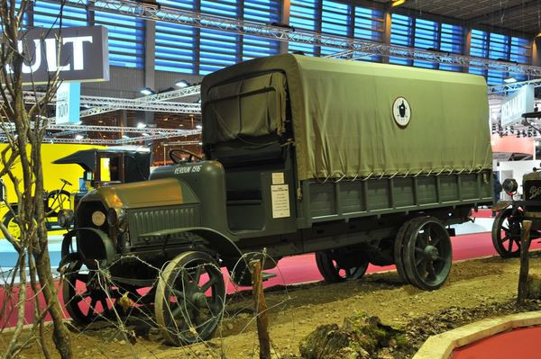 Dans les allées de la 39ème édition du salon Rétromobile 2014