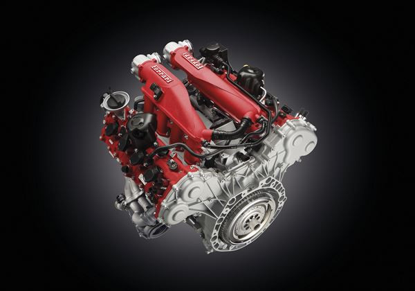 La nouvelle Ferrari California T se dote d'un moteur turbo à 8 cylindres