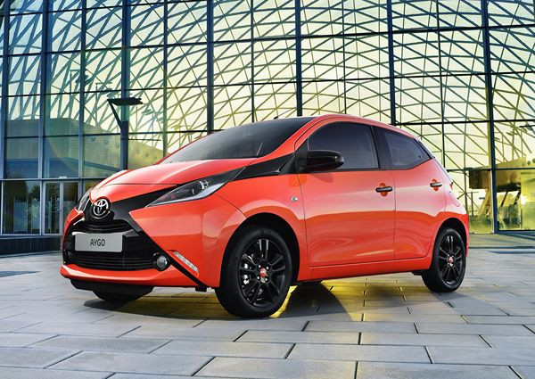 La nouvelle Toyota Aygo adopte des formes franches et extraverties