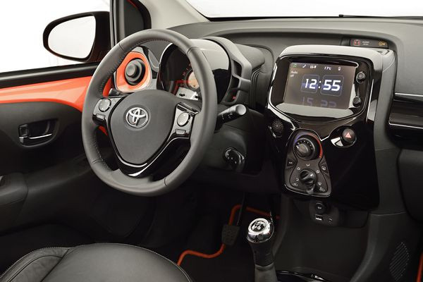 La nouvelle Toyota Aygo adopte des formes franches et extraverties