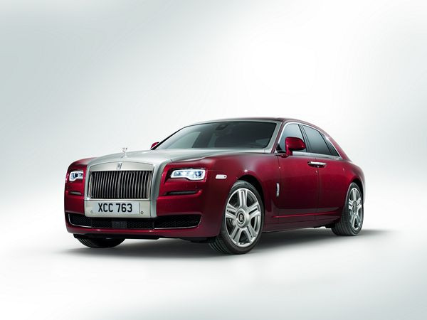 La Rolls-Royce Ghost Series II intègre les dernières innovations technologiques