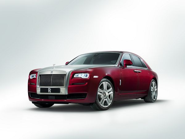 La Rolls-Royce Ghost Series II intègre les dernières innovations technologiques