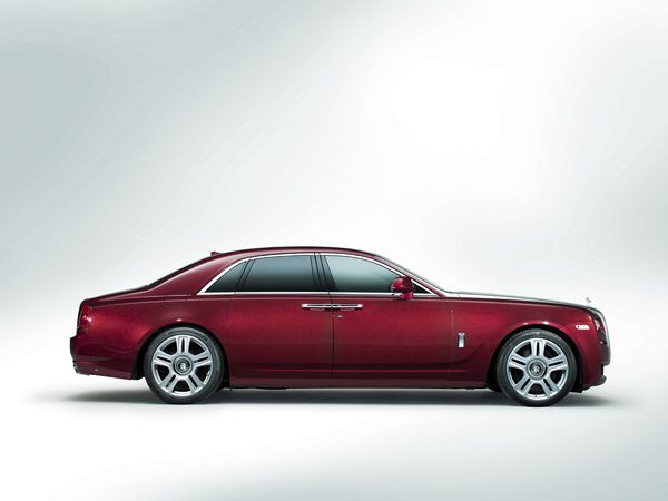 La Rolls-Royce Ghost Series II intègre les dernières innovations technologiques