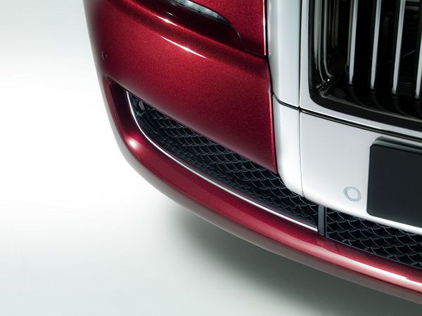 La Rolls-Royce Ghost Series II intègre les dernières innovations technologiques
