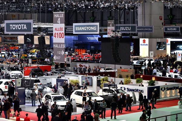 Dans les allées du 84ème salon international de l'automobile de Genève