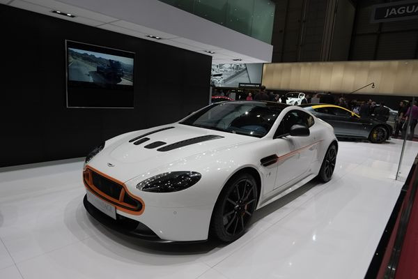 Dans les allées du 84ème salon international de l'automobile de Genève