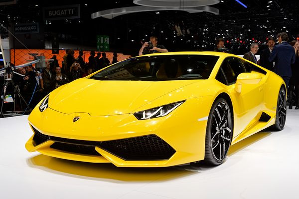 Dans les allées du 84ème salon international de l'automobile de Genève
