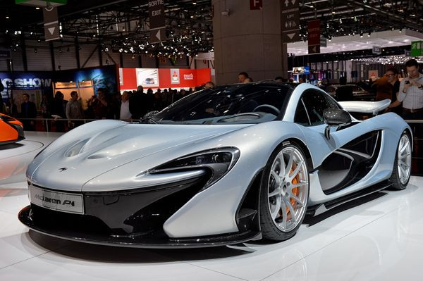 Dans les allées du 84ème salon international de l'automobile de Genève