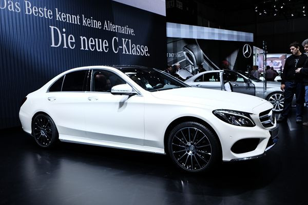 Dans les allées du 84ème salon international de l'automobile de Genève