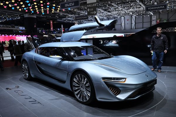 Dans les allées du 84ème salon international de l'automobile de Genève