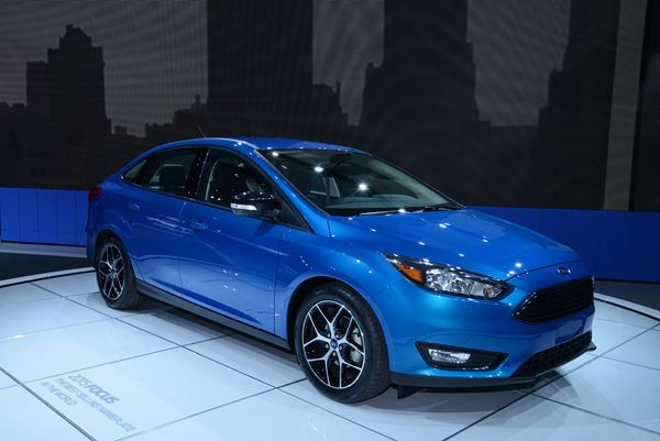 Le salon de l’automobile de New York ouvre ses portes au public américain