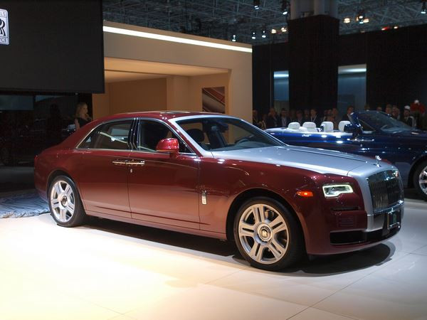 Le salon de l’automobile de New York ouvre ses portes au public américain