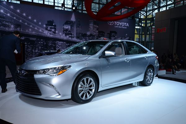 Le salon de l’automobile de New York ouvre ses portes au public américain
