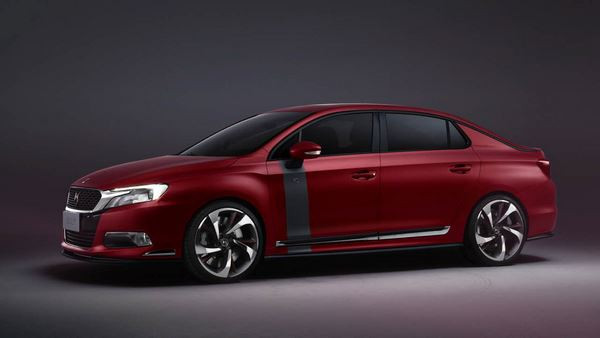 Dans les allées du salon de l'automobile de Pékin 2014