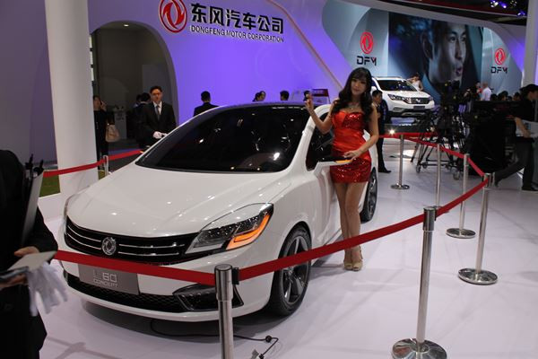 Dans les allées du salon de l'automobile de Pékin 2014
