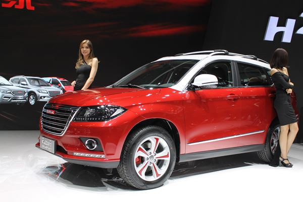 Dans les allées du salon de l'automobile de Pékin 2014