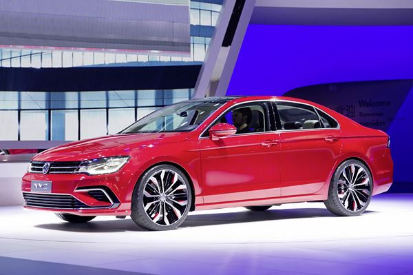 Dans les allées du salon de l'automobile de Pékin 2014