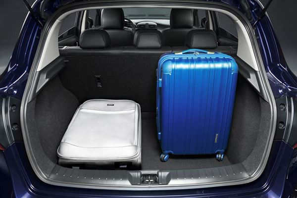 La nouvelle berline compacte Nissan Pulsar vise le segment C